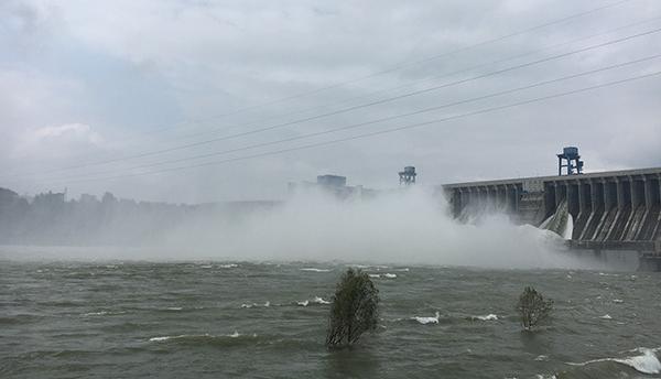 丹江口大坝加高后首次167米高水位运用 状态正常